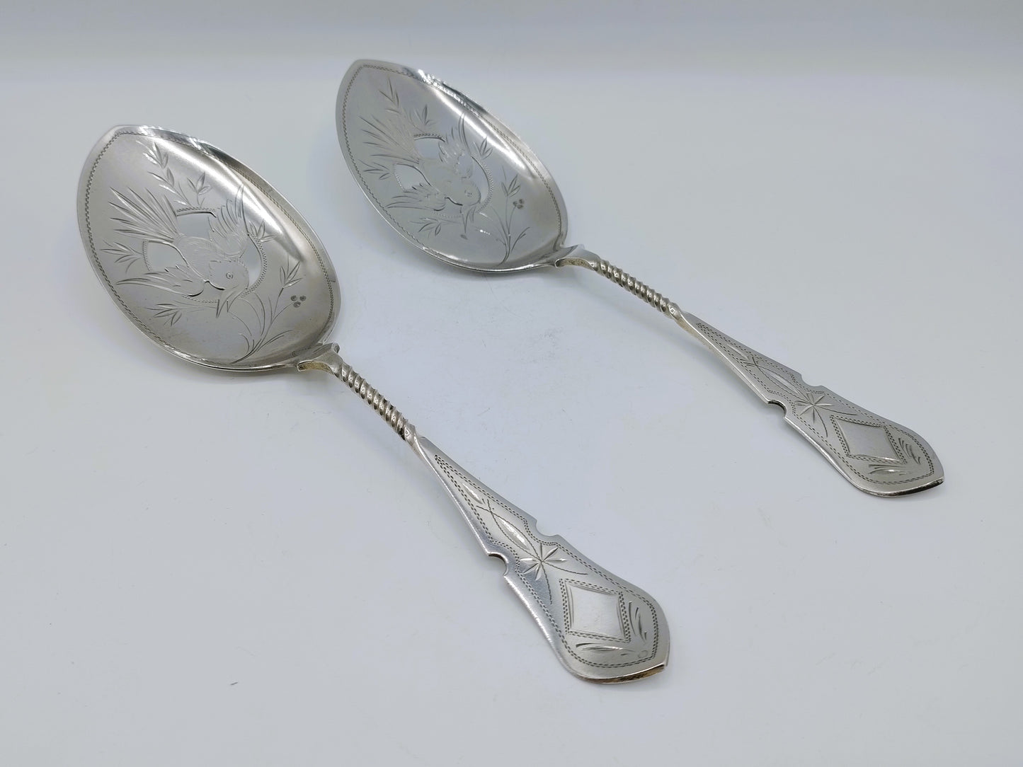 Set of silver fruit spoons / serving spoons, J.M. van Kempen en Zonen, Voorschoten, 1889