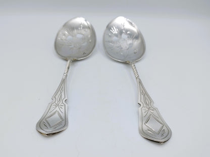 Set of silver fruit spoons / serving spoons, J.M. van Kempen en Zonen, Voorschoten, 1889