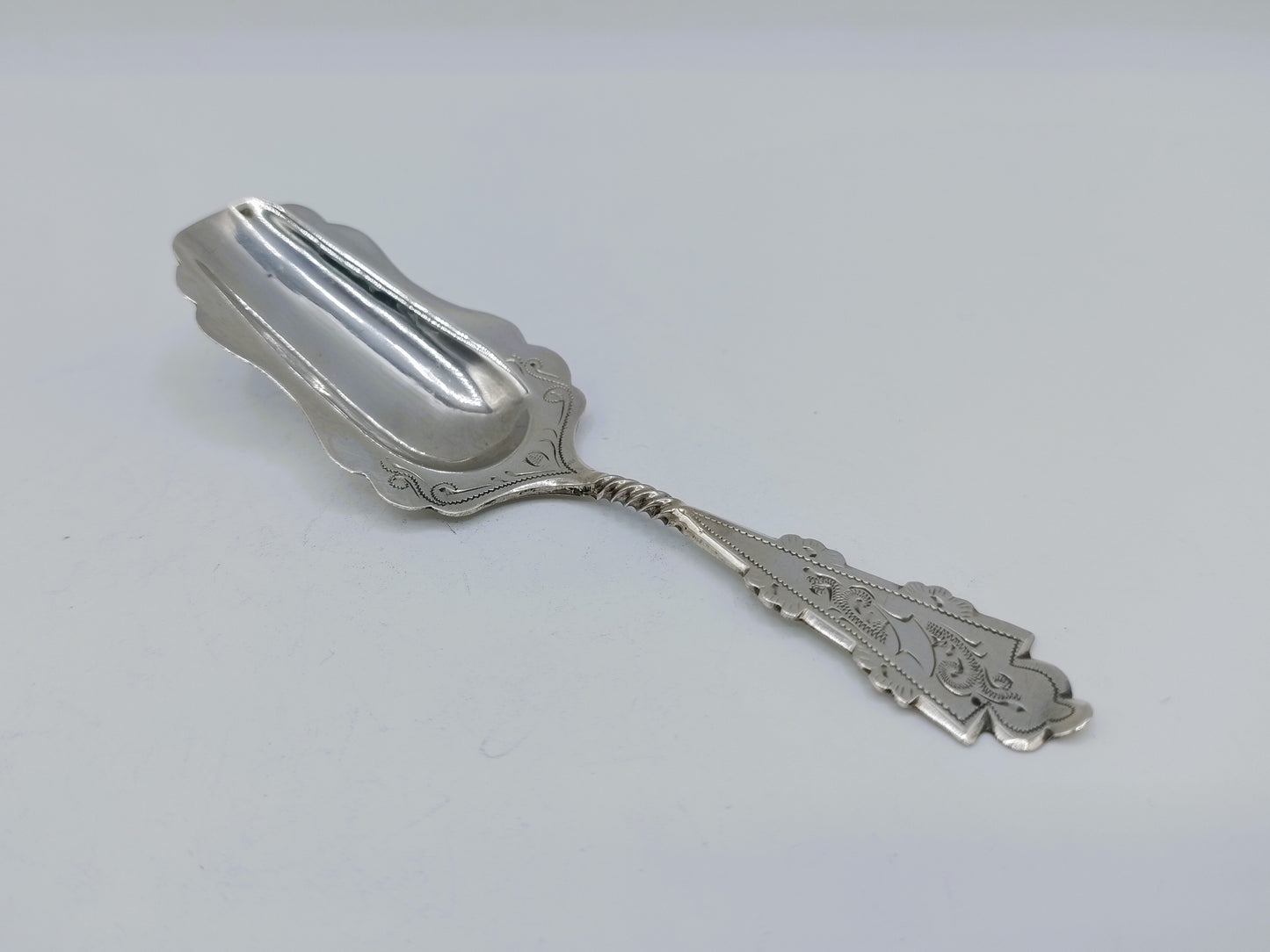Zilveren suikerlepel, Y. Steensma, Bergum. ca. 1930
