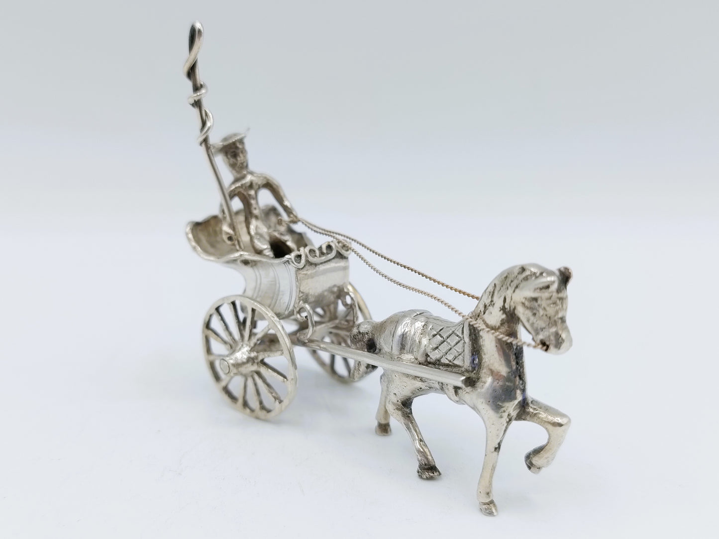 Zilveren miniatuur sjees met paard en koetsier, Nederland, ca. 1900