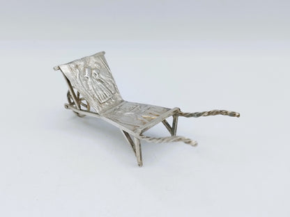 Zilveren miniatuur kruiwagen, H. Hooijkaas, Schoonhoven, ca. 1910
