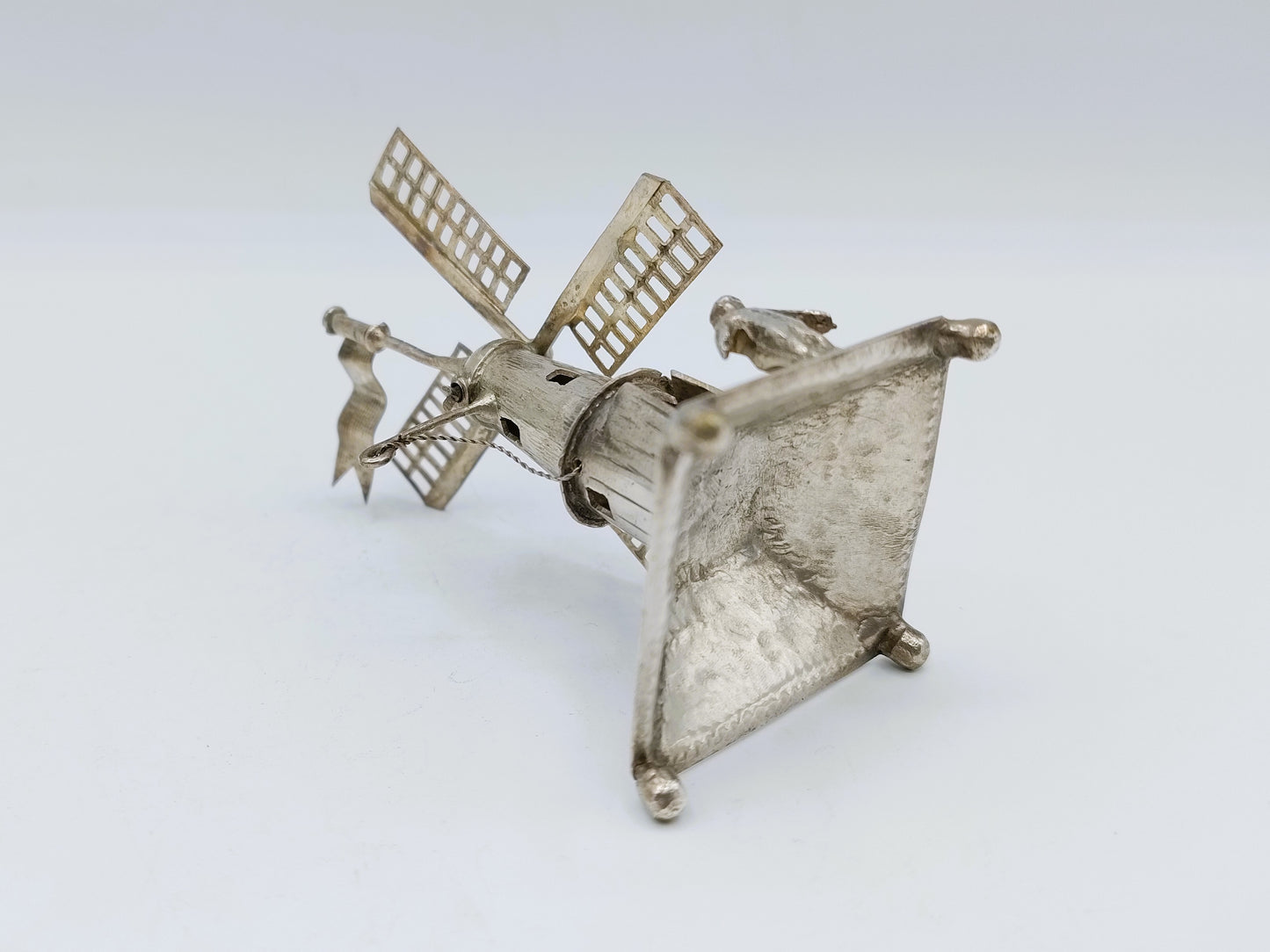 Zilveren miniatuur molen, J. Postmus, Hoorn, 1899-1955