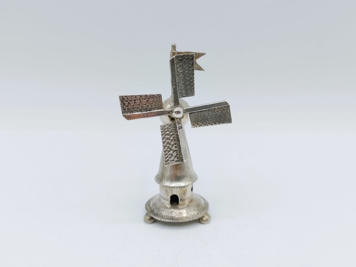Zilveren miniatuur molen. A.F. Westerwaal, Amsterdam, ca. 1910