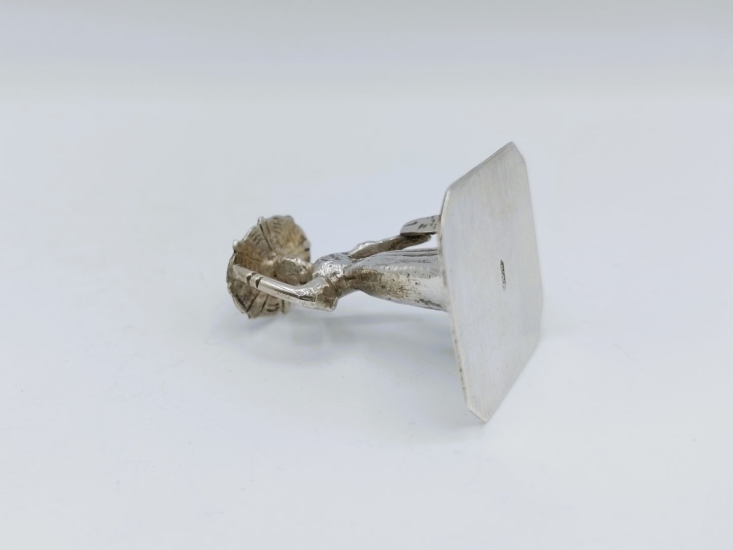 Zilveren miniatuur visverkoopster, J. Postmus, Amsterdam, ca. 1910