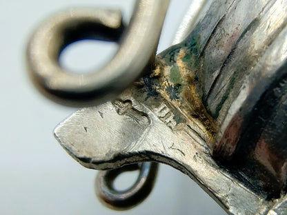 Zilveren miniatuur botter met stuurman, J. van Dijk, Hoorn ca. 1915