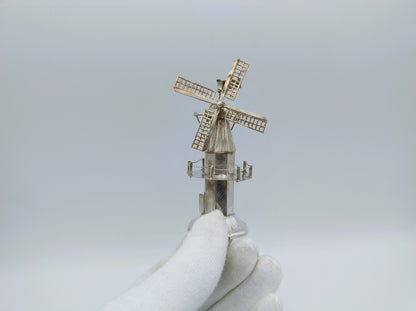 Zilveren miniatuur stellingmolen, B. Verhoogt, Hoorn, ca. 1930