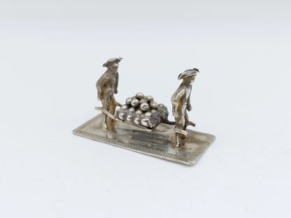 Zilveren miniatuur Alkmaarse kaasdragers, 19e eeuw