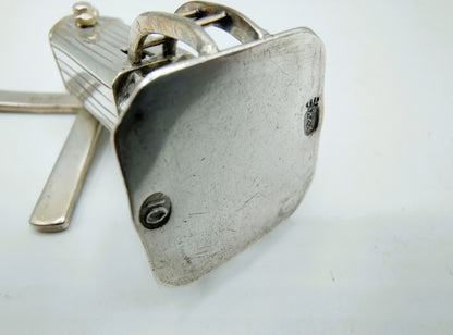 Zilveren miniatuur wipmolen met pseudokeuren, 19e eeuw