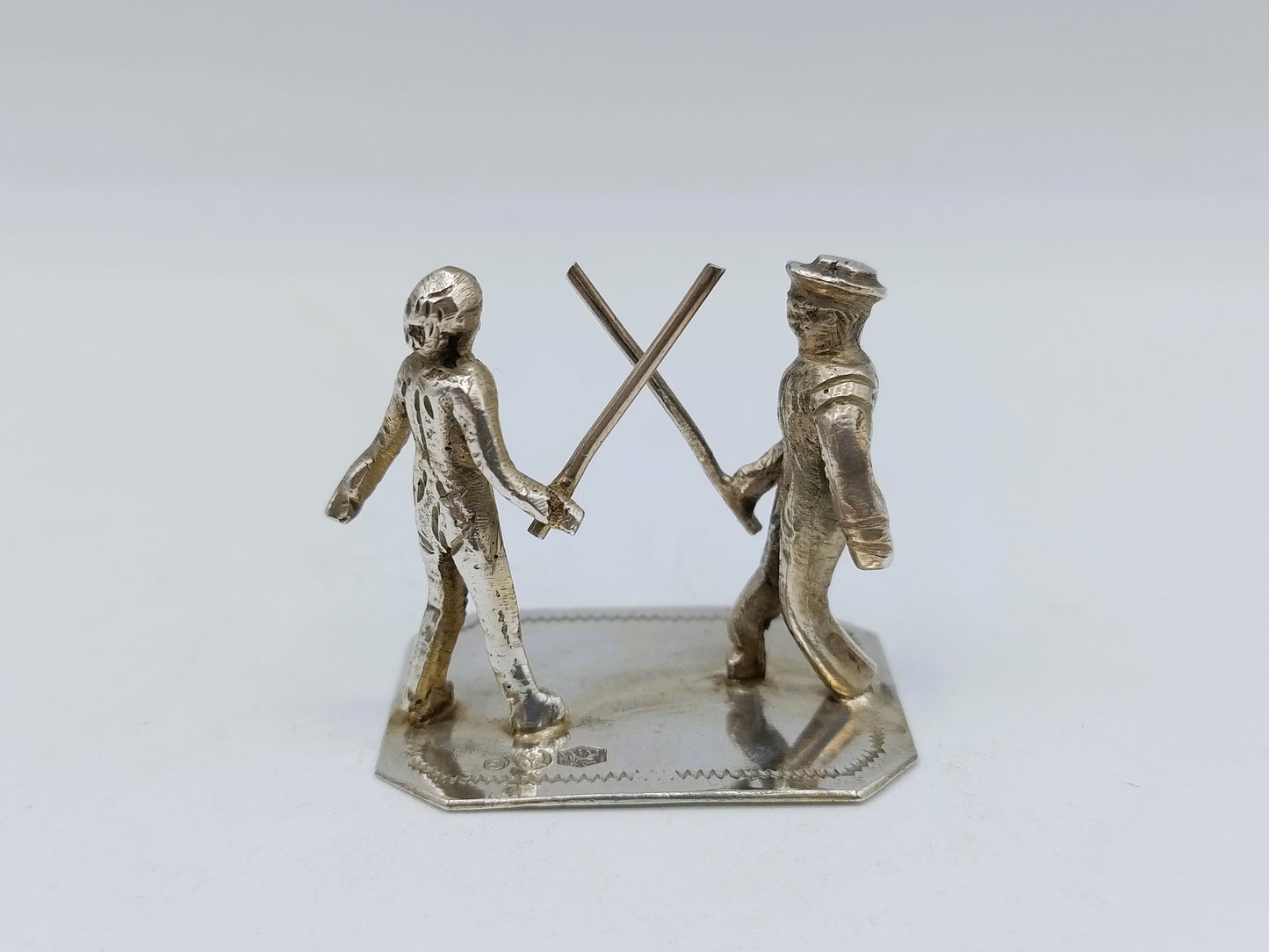 Zilveren miniatuur stokvechters, J. Postmus, Hoorn, 1916