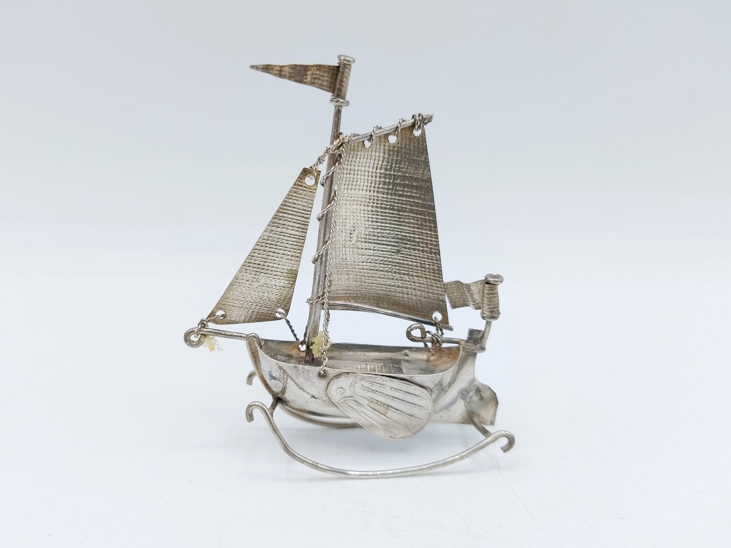 Zilveren miniatuur vissersboot, J. Verhoogt, Hoorn, ca. 1910