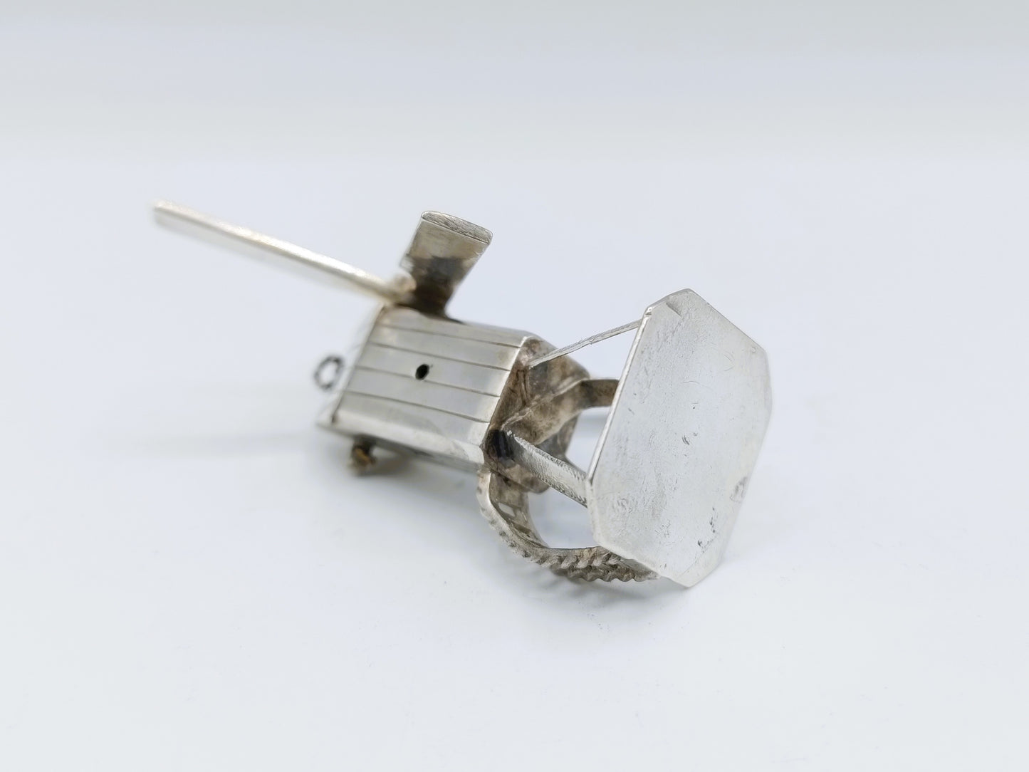Zilveren miniatuur wipmolen, J.S. Zwanenburg & Zn, Sneek, ca. 1880