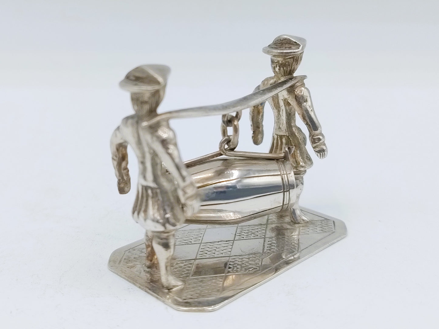 Zilveren miniatuur tondragers, J.S. Zwanenburg & Zn, Sneek, ca. 1910