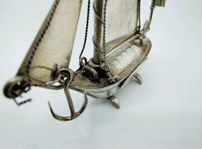 Zilveren miniatuur zeilboot, W. Edeling, Schoonhoven, ca. 1895