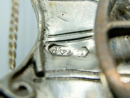 Zilveren miniatuur sjees met koetsier, J. van Dijk, Hoorn, ca. 1910