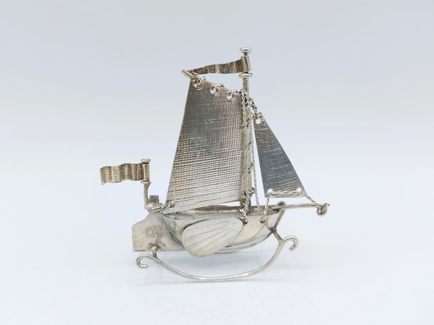 Zilveren miniatuur botter, J. Verhoogt, Hoorn, ca. 1900