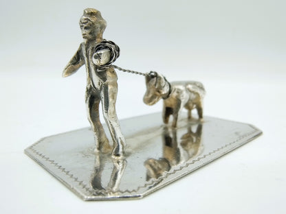 Miniatur aus Silber, Bauer mit Kuh am Strick, J. Postmus, Hoorn, 1919