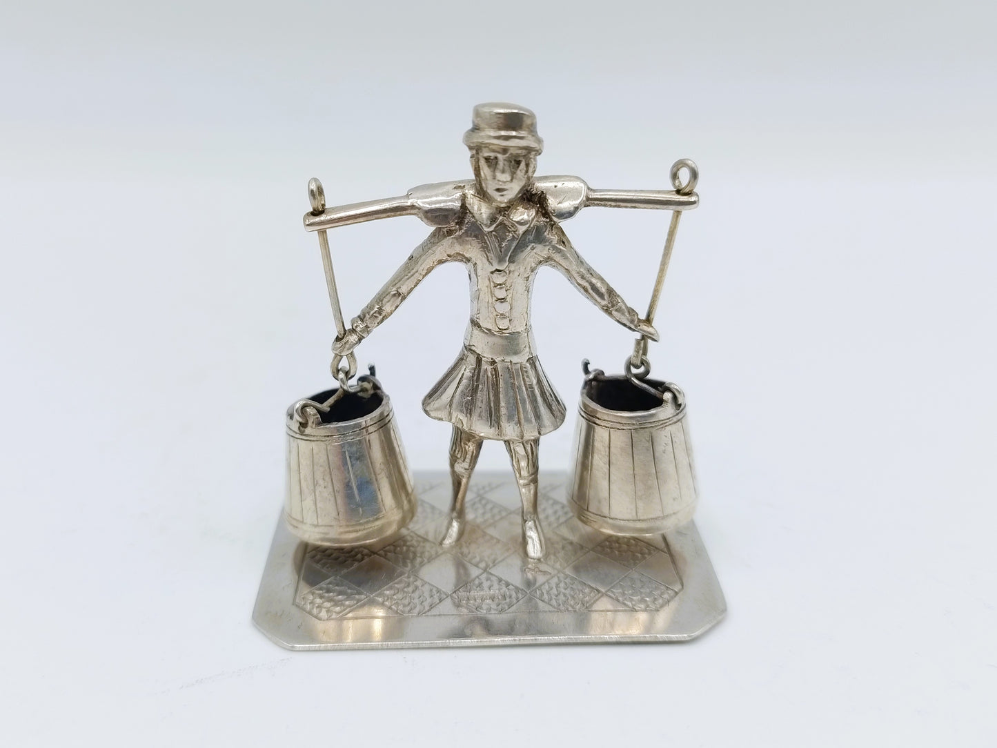Silberminiatur, Mann mit Joch, J.S. Zwanenburg & Sohn, Sneek, 1864-1900