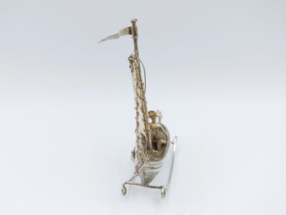 Zilveren miniatuur, tjalk met schipper, 19e eeuws