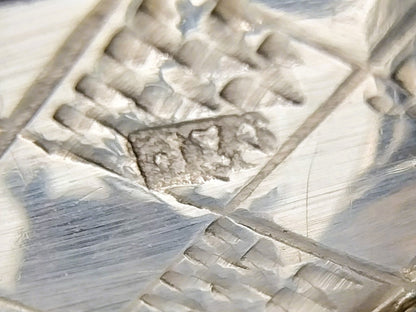 Zilveren miniatuur, boerin met melkemmers, J.S. Zwanenburg, Sneek, ca. 1920