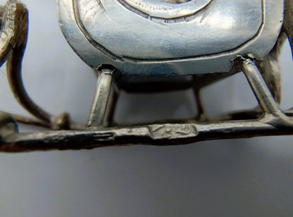 Zilveren miniatuur paardenslee met koetsier, J. Verhoogt, Hoorn, ca. 1920