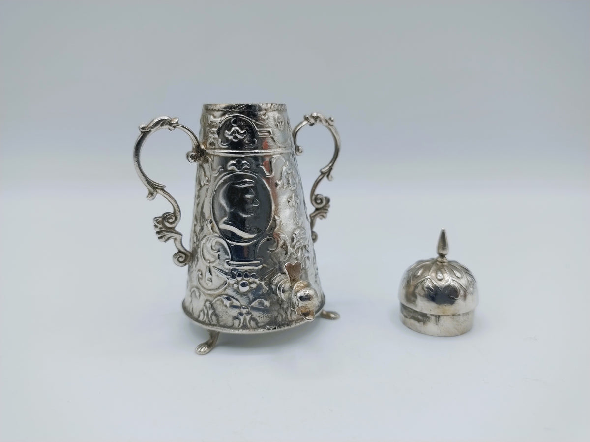 Zilveren miniatuur koffiekan met kraantje, H. Hooijkaas, Schoonhoven, ca. 1895