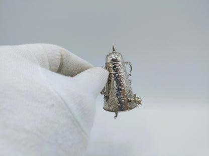 Zilveren miniatuur koffiekan met kraantje, H. Hooijkaas, Schoonhoven, ca. 1895