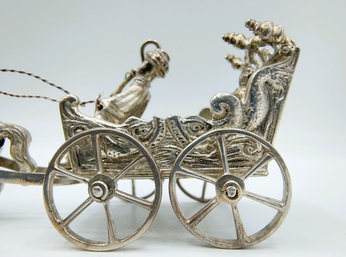 Zilveren miniatuur koets met paard, J.S. Zwanenburg, Sneek, ca. 1920