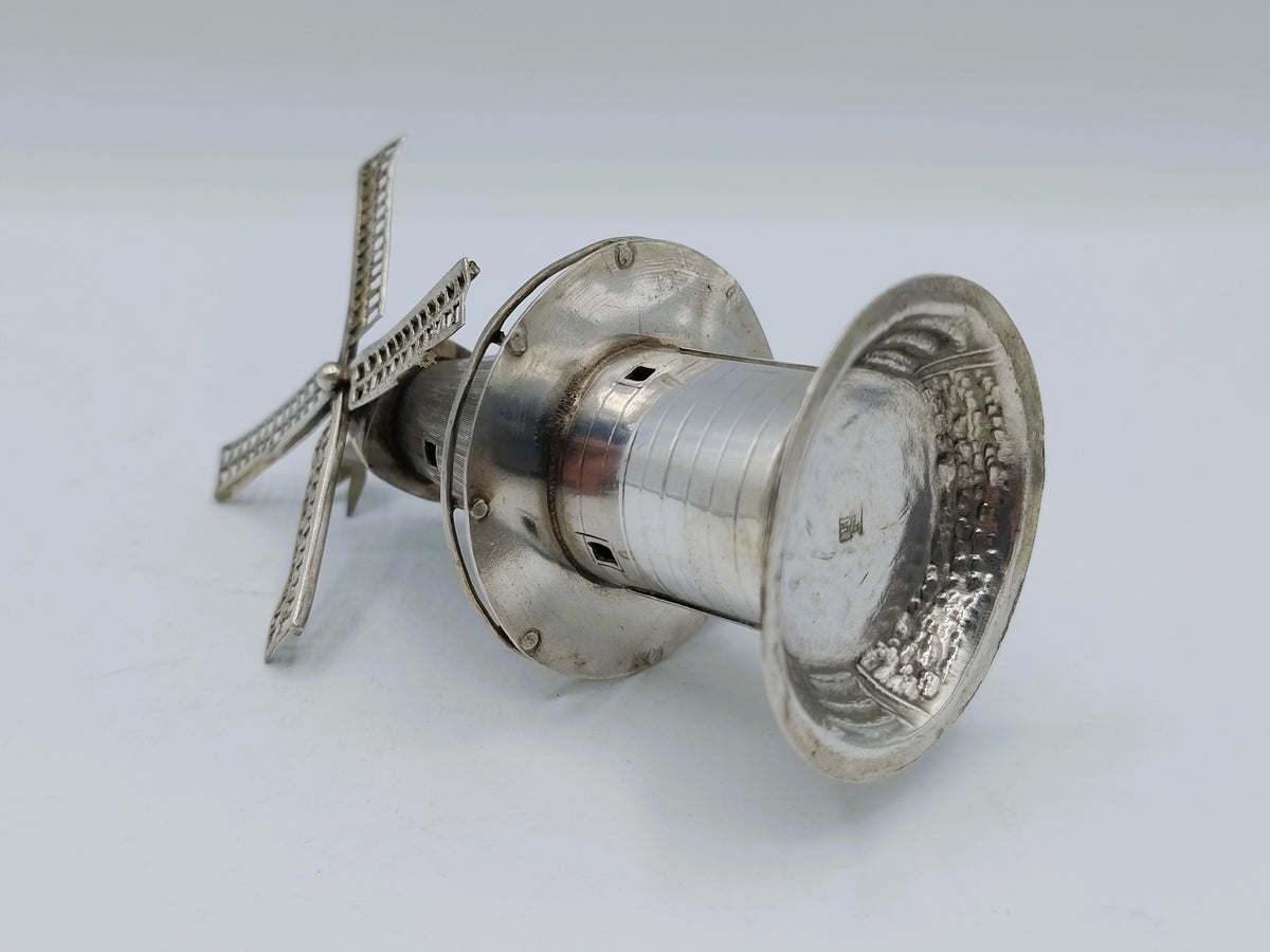 Zilveren miniatuur molen, J. van Dijk, Hoorn, ca. 1920