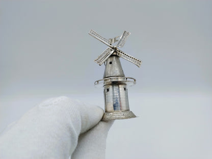 Zilveren miniatuur molen, J. van Dijk, Hoorn, ca. 1920