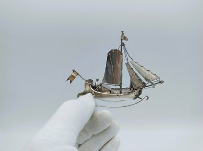 Zilveren miniatuur tjalk, J. Postmus, Hoorn, 1934