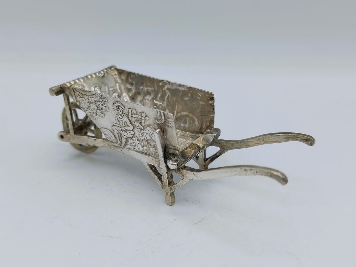 Zilveren miniatuur kruiwagen, H. Hooijkaas, Schoonhoven, 1899