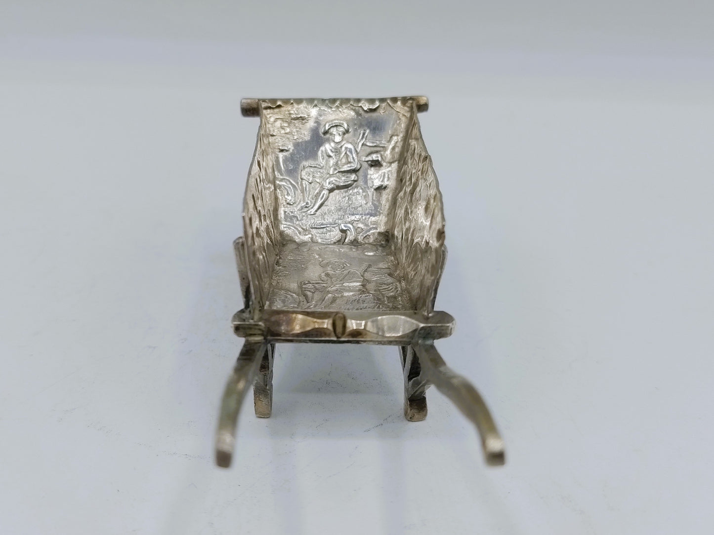 Zilveren miniatuur kruiwagen, H. Hooijkaas, Schoonhoven, 1899