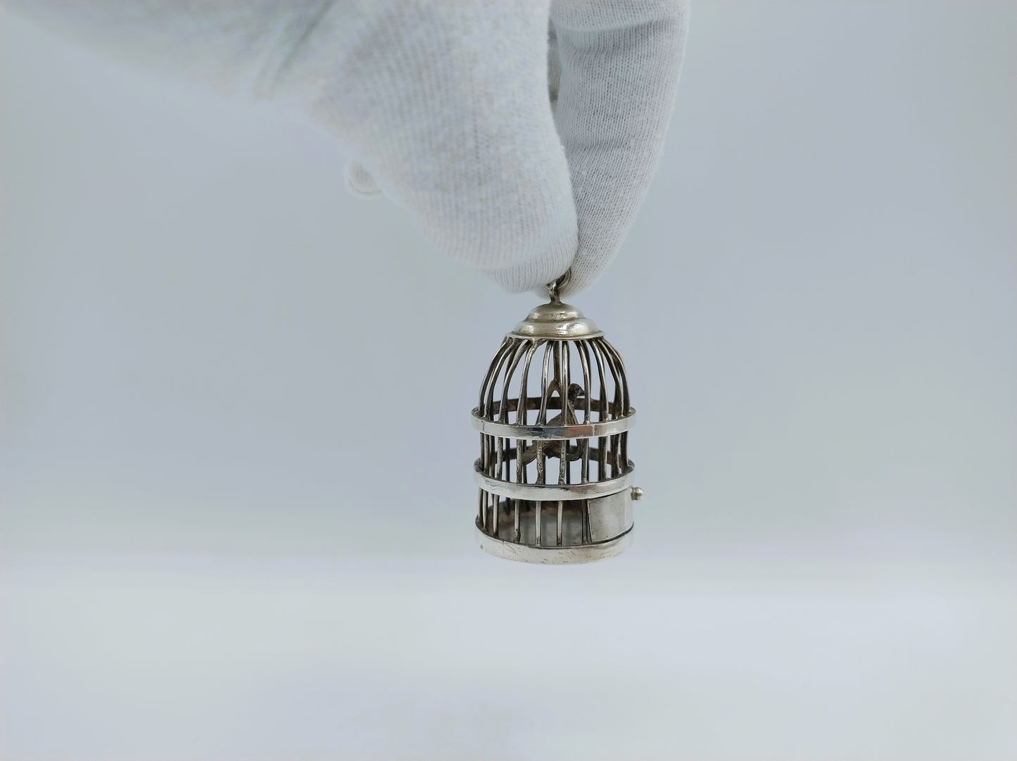 Zilveren miniatuur vogelkooi, J. Postmus, Hoorn, ca. 1920