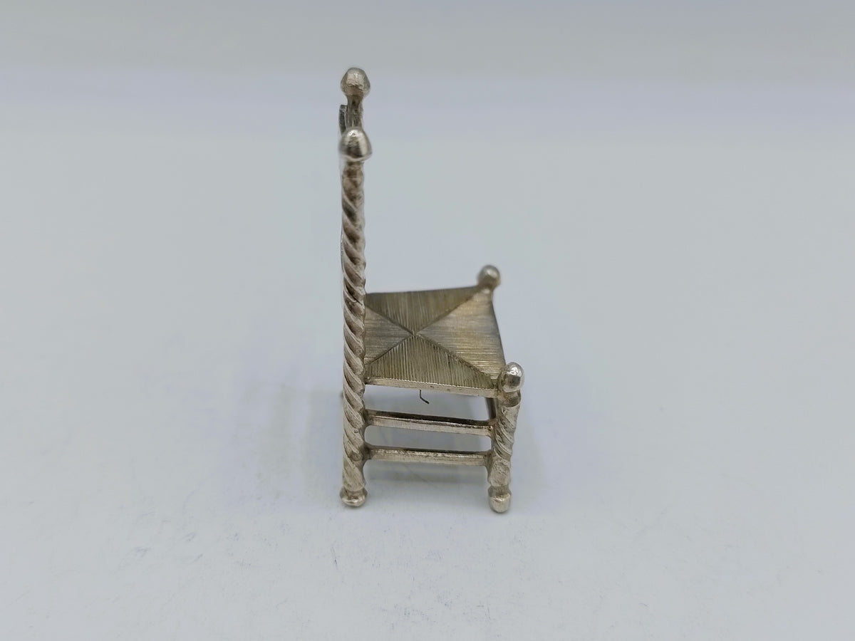 Zilveren miniatuur stoel, F.J. Treeling, Sneek, 1895