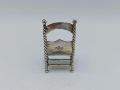 Zilveren miniatuur stoel, F.J. Treeling, Sneek, 1895