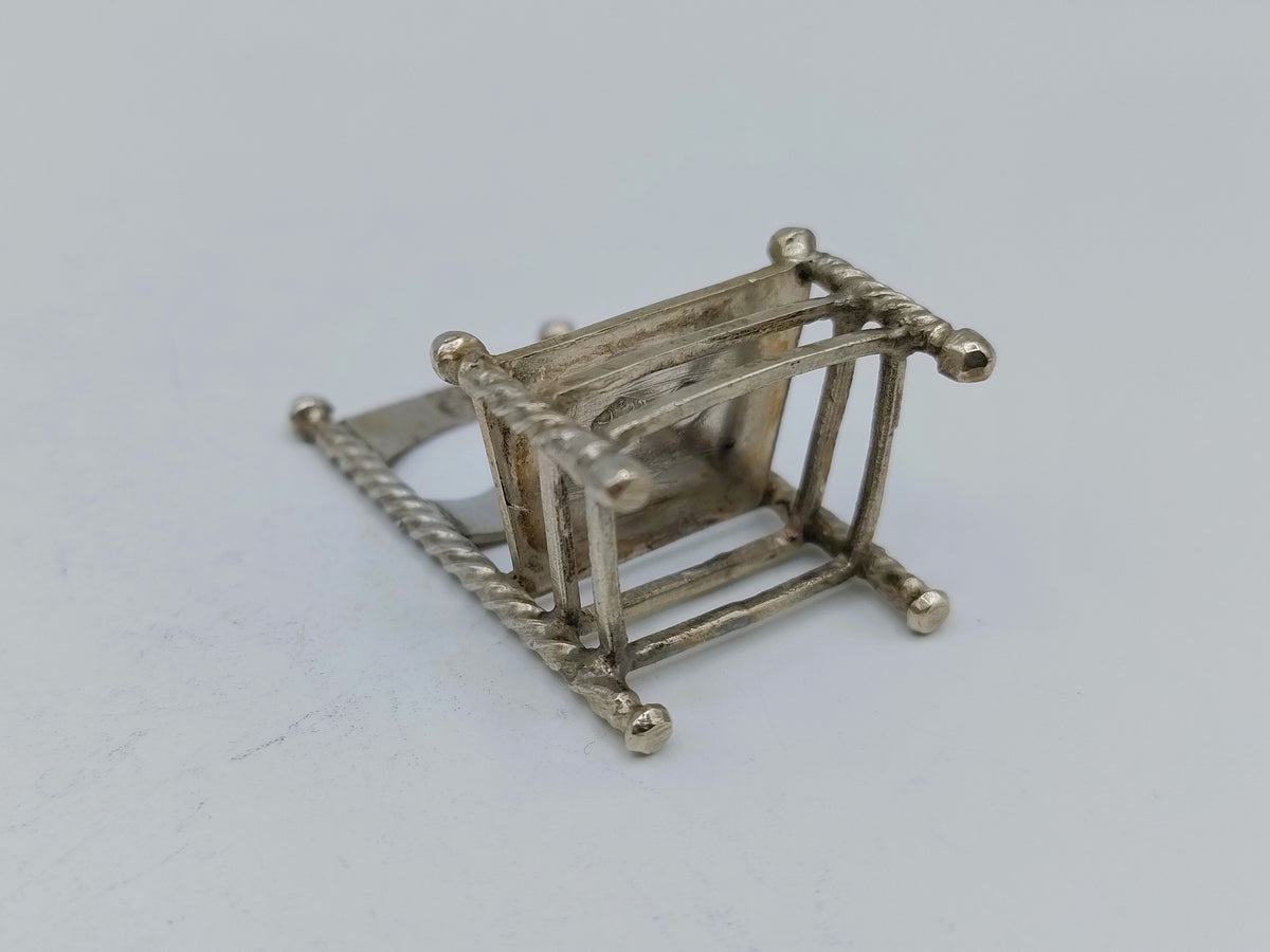 Zilveren miniatuur stoel, F.J. Treeling, Sneek, 1895