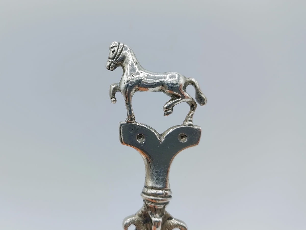 Zilveren sierlepel met paard, Zaanlandse Zilversmederij, Amsterdam, 1976