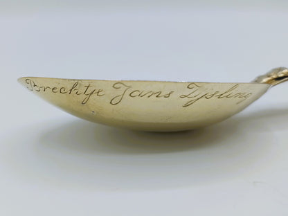 Vergulde zilveren geboortelepel, Wed. J. Fennema, Leeuwarden, 1852