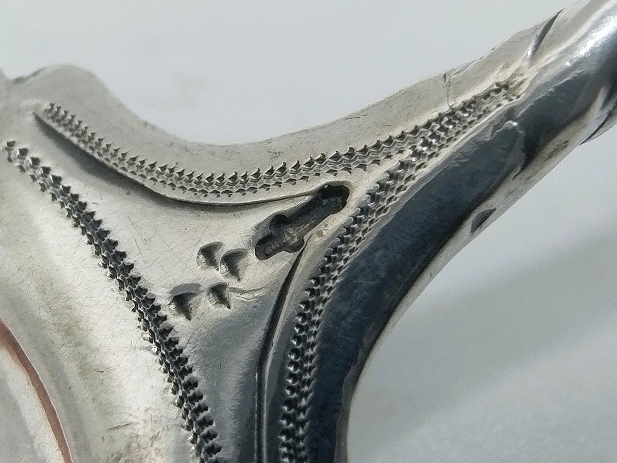 Zilveren suikerlepel met carneolen heft, ca. 1910