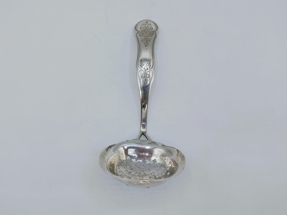 Zilveren strooilepel, A & J.J. Driesen, Schoonhoven, 1878