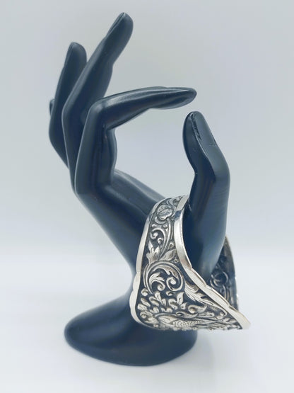 Zilveren djokja armband, Indonesië
