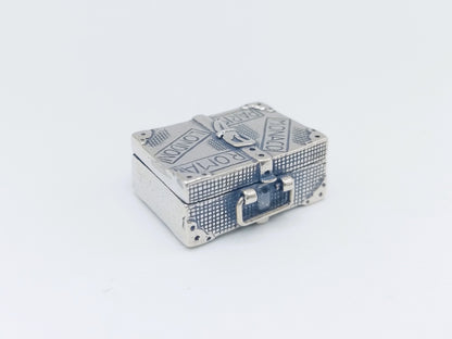 Zilveren miniatuur reiskoffer, 20e eeuws
