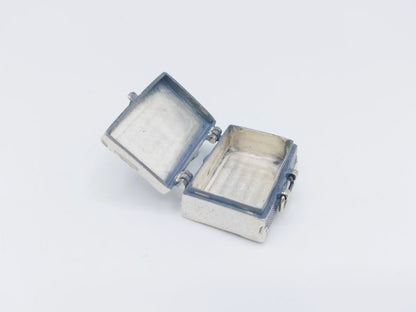 Zilveren miniatuur reiskoffer, 20e eeuws