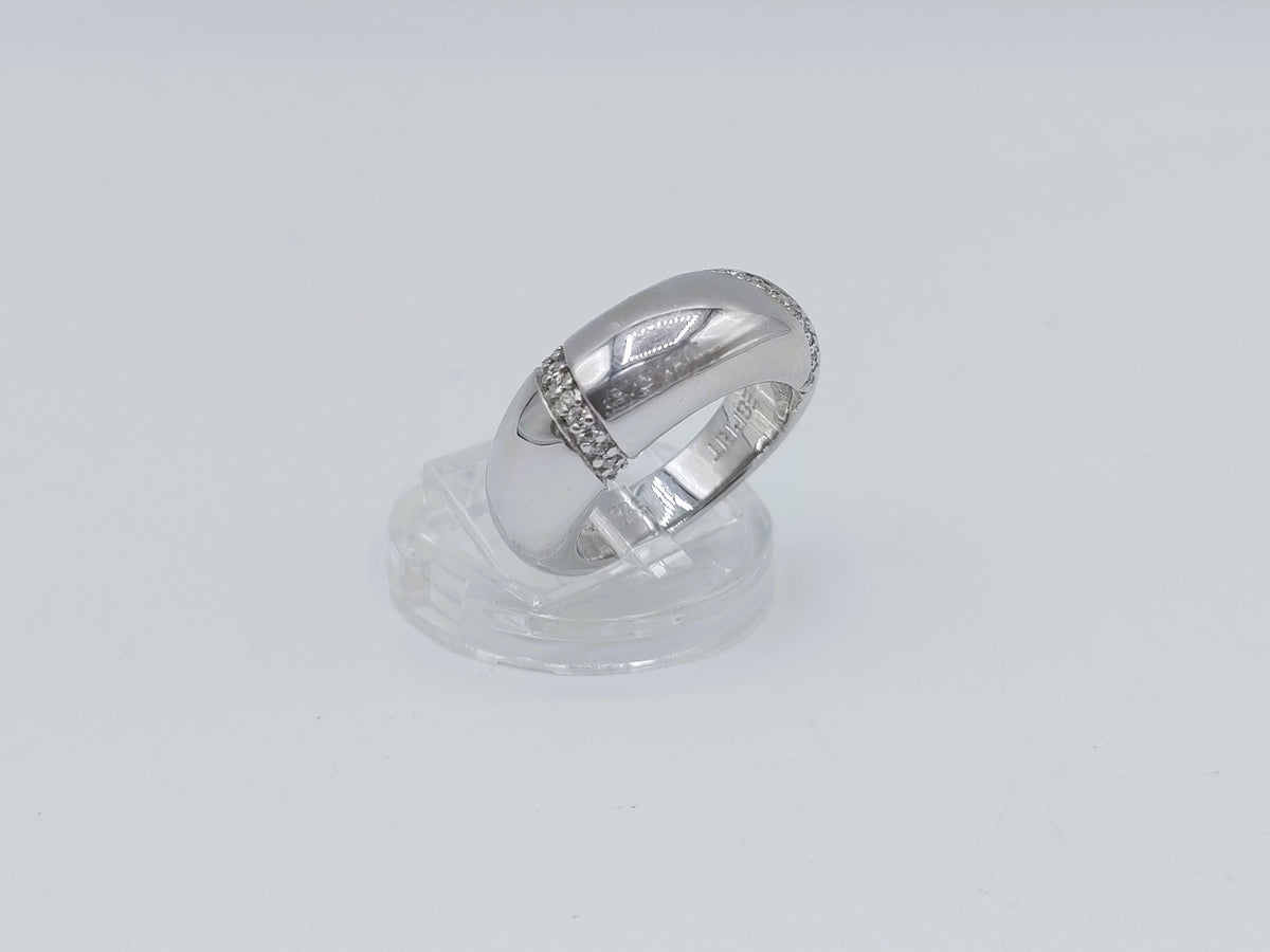 Zilveren ring met zirkonia inzet, smalle gebogen bandjes