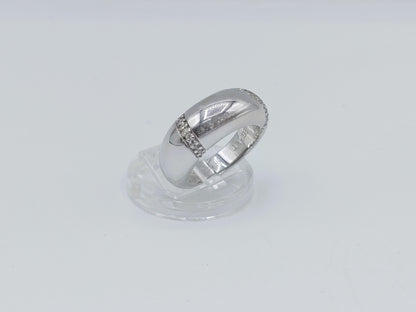 Zilveren ring met zirkonia inzet, smalle gebogen bandjes