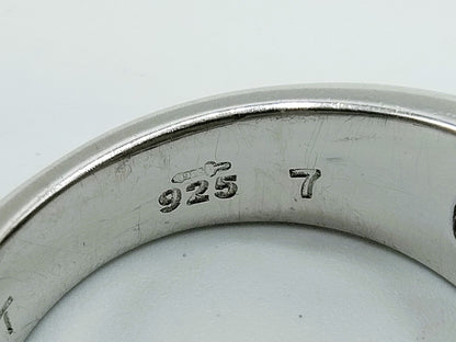 Zilveren ring, binnenkant met 925 en maat 7