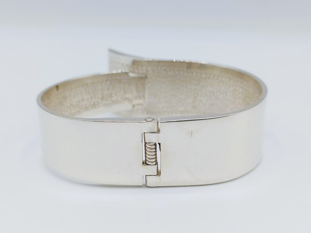 Zilveren brede armband met gesp sluiting, 925