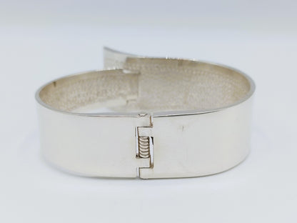 Zilveren brede armband met gesp sluiting, 925