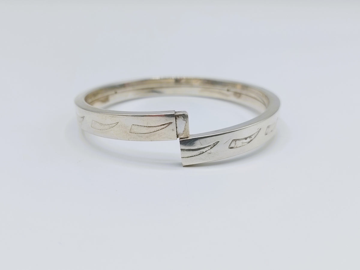 Zilveren vintage armband met golfmotief en sluitstuk