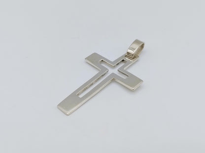 Zilveren kruis hanger met gladde afwerking en open ophangslot